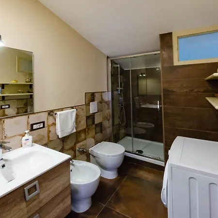 Apartment A Due Passi Dal Duomo Con Cucina *